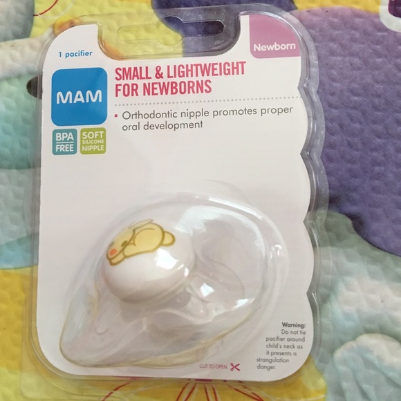 New MAM Lightweight Pacifier for Newborns-NB/0+ - Picture 1 of 4