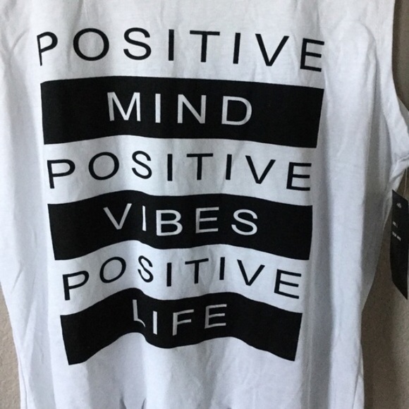 On Fire Fringe Hem βPositive" Tank Top Juniors Large NWOT - Picture 3 of 12