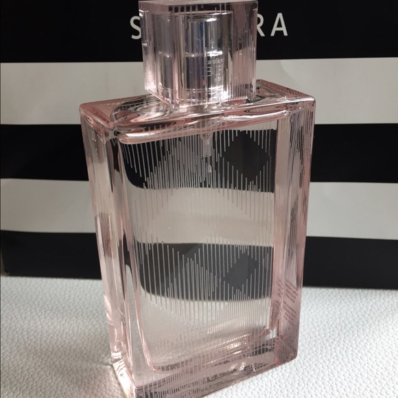 3.4oz Burberry Brit Sheer EDT