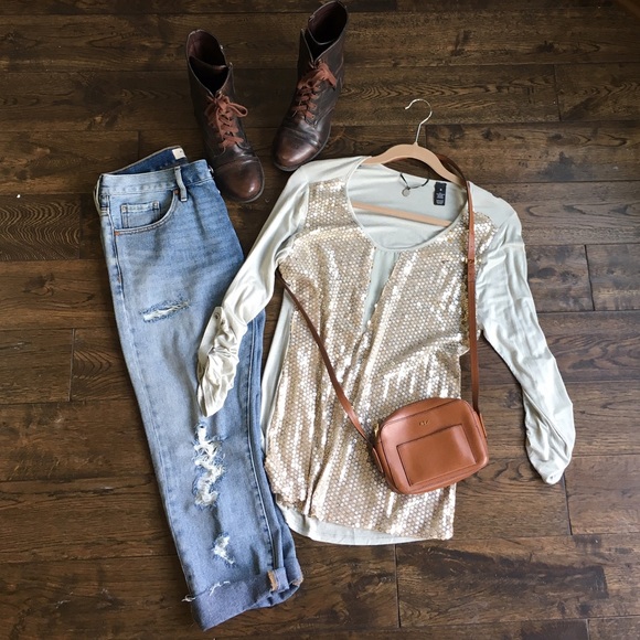 Buckle Tops - Sequin tunic knit blouse shirt s bought at buckle