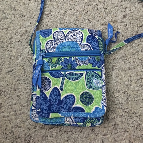 Vera Bradley cross body