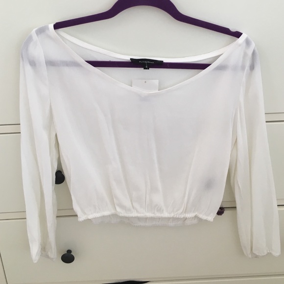 NWT white crop top long sleeve small