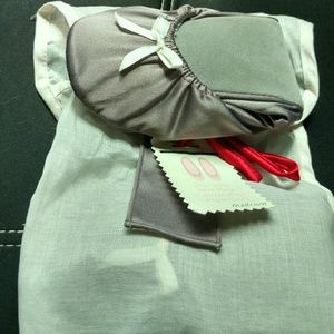 NWT Victoria's Secret Slippers Size M