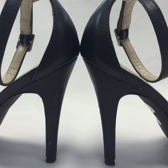 COLIN STUART heels - Picture 2 of 4