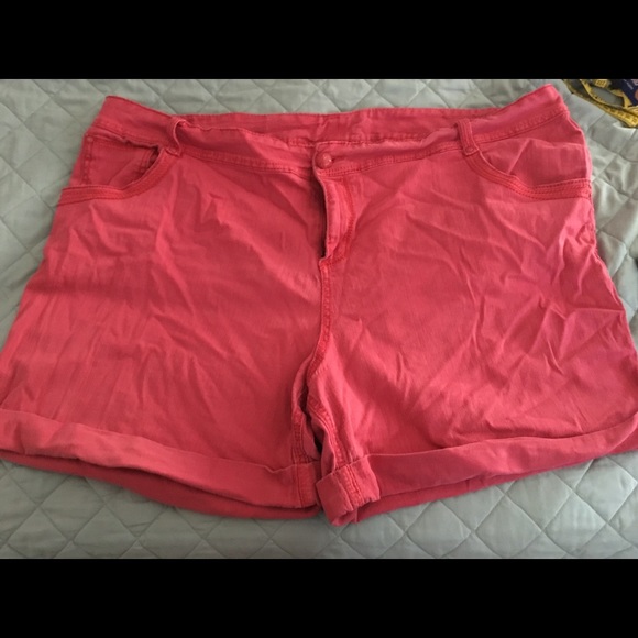 Lane Bryant sz 28 red shorts