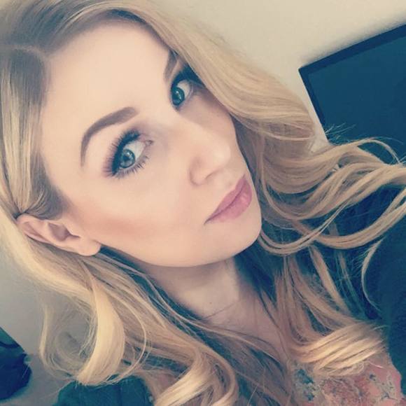 Meet your Posher, Evelina - Picture 1 of 1