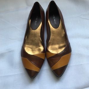 Nine West Pointy Flats