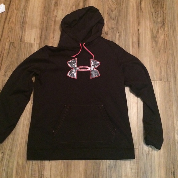Women's XL Under Armor hoodie