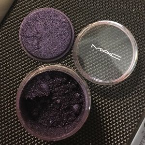 Mac crushed metallic pigment dusty desire