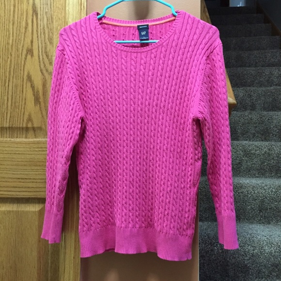 GAP Sweater