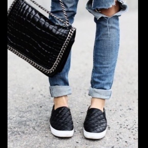 women's steve madden ecentrcq slip on casual shoe