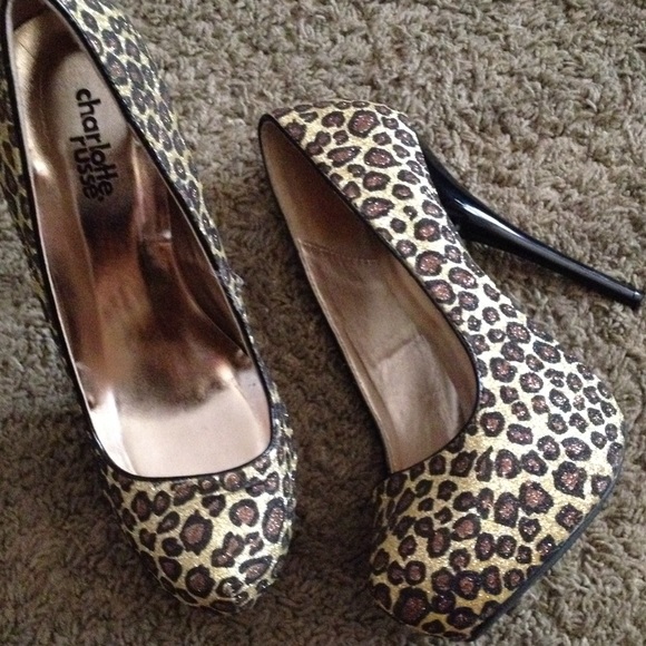 Cheetah heels - Picture 4 of 4