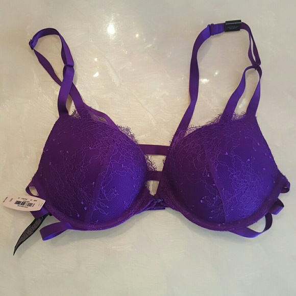 Victoria's Secret Other - Victoria's Secret strappy bra || 32C || NWT
