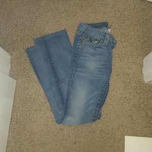 Medium Washed Women's True Religion Jeans