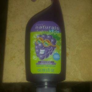 Avon Naturals Kids Body Wash