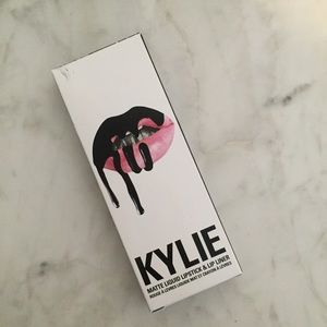 Kylie Lip Kit