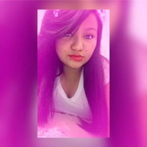 Meet your Posher, Alexandra