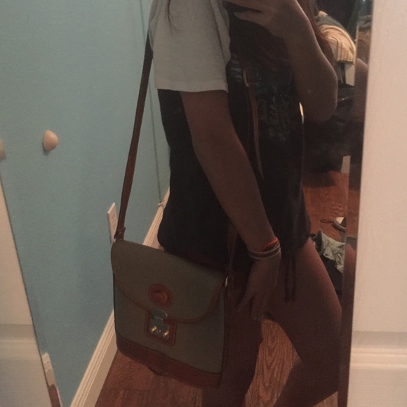 Vintage Dooney and Bourke Crossbody Bag - Picture 2 of 4