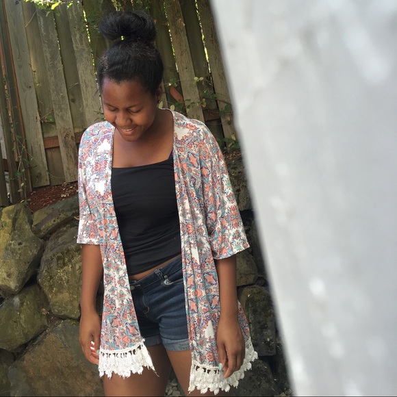 Charlotte Russe Kimono