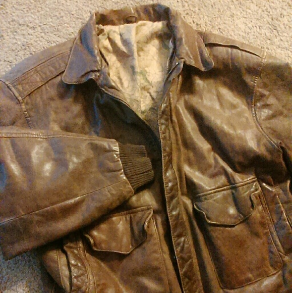 Selling stuff that I've never worn...