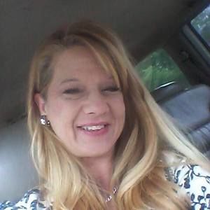 Meet your Posher, Alisa