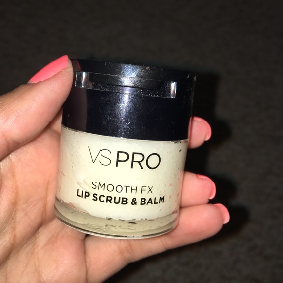 Victoria's Secret lip scrub