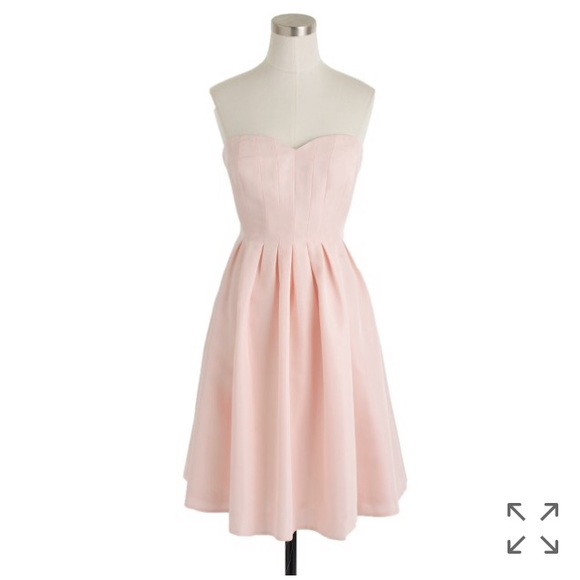 Marlie dress in shell pink