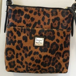 Dooney & Bourke Crossbody Bag