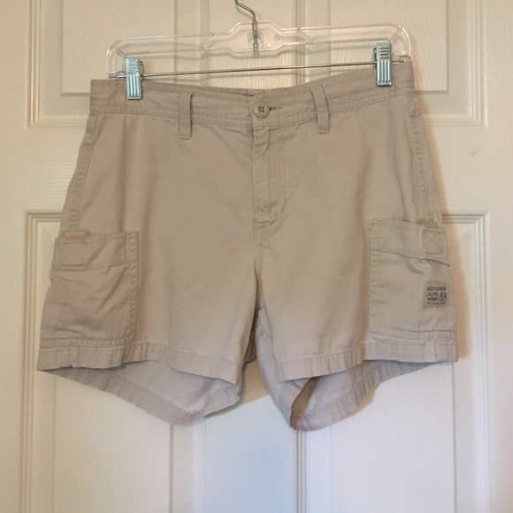 ABERCROMBIE & FITCH KHAKI SHORTS