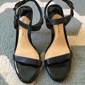 Gianni Bini patten leather heels size 6.5