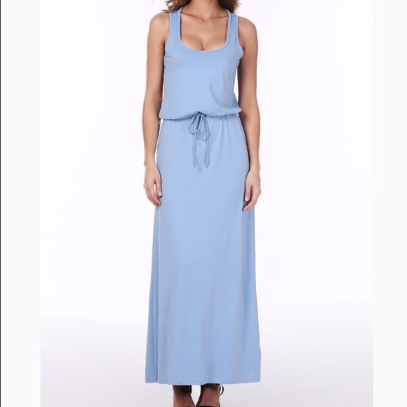 Essential Maxi Dress - Picture 3 of 4