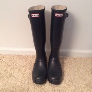 Navy Hunter Boots