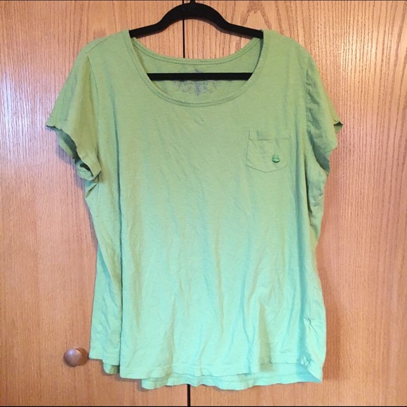 Gloria Vanderbilt Pocket Tee