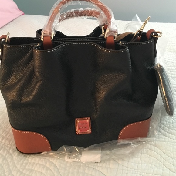 Dooney & Bourke Purse