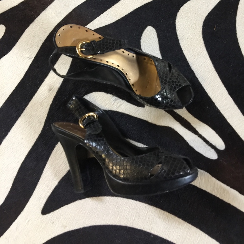BCBGgirls black sling back heels