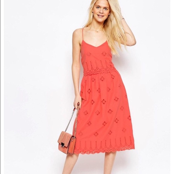 💫ASOS EMBROIDERED STRAPY SUNDRESS💫 - Picture 2 of 4