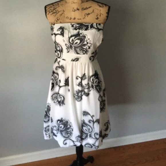 White House Black Market strapless dress