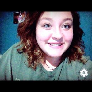 Meet your Posher, Elena