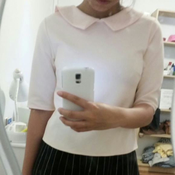 Collared and cropped top from Zara