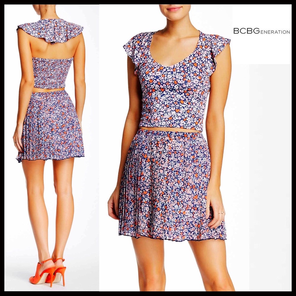 BCBGENERATION PLEAT CHIFFON FLORAL MINI SKIRT - Picture 8 of 8