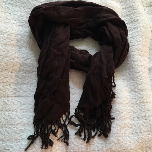 Scarf - Picture 2 of 3