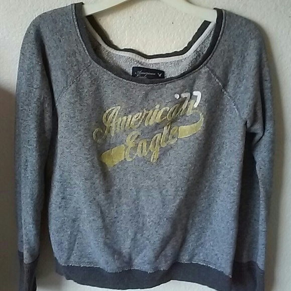American eagle sweater