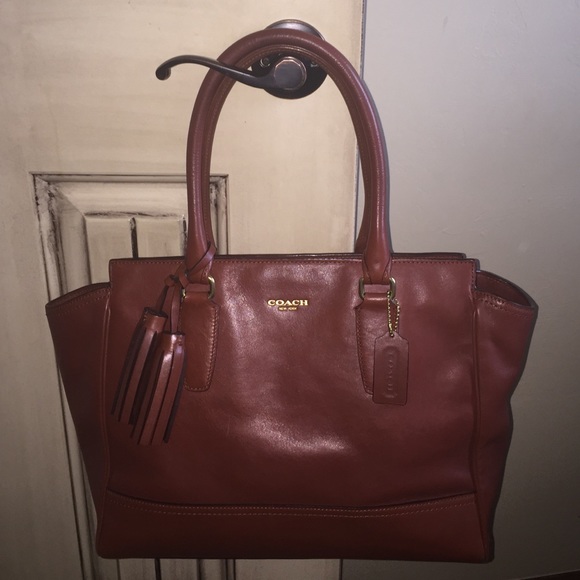 Coach Handbags - 👜weekend sale👜COACH Satchel Handbag🌺PRICE FIRM