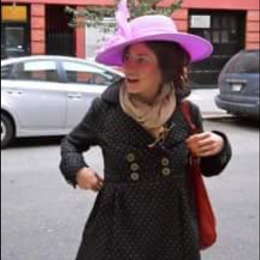 Meet your Posher, Lydia