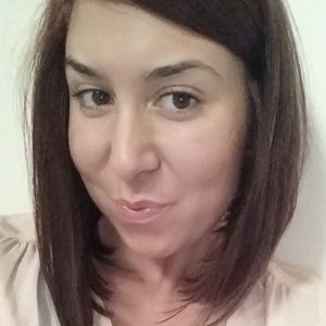 Meet your Posher, Nora