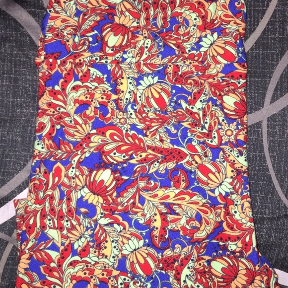 TC Lularoe leggings