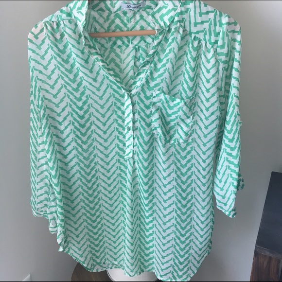 ✨ summer sale ✨ Chevron blouse