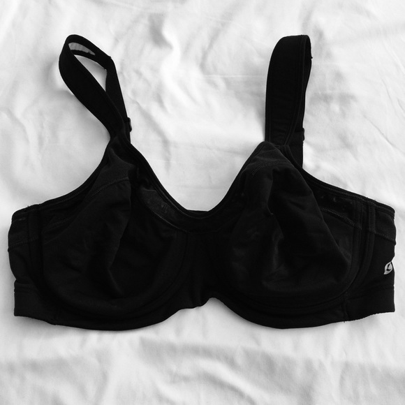 Lululemon bra