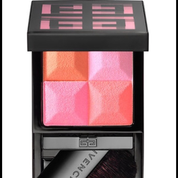 Givenchy Other - *SALE* *NEW* Givenchy Le Prisme Blush Powder