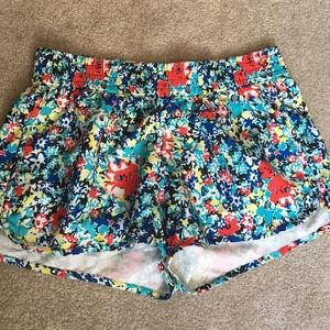 Flower print shorts